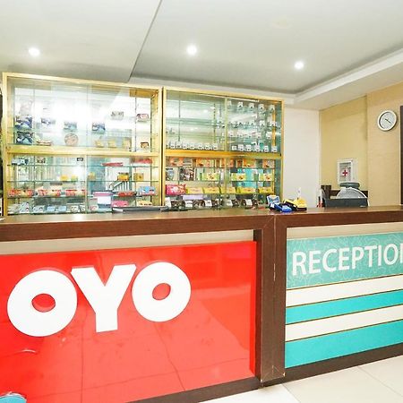 Oyo 277 Rukotel Near Rsu Adi Husada Undaan Kota Surabaya Eksteriør billede