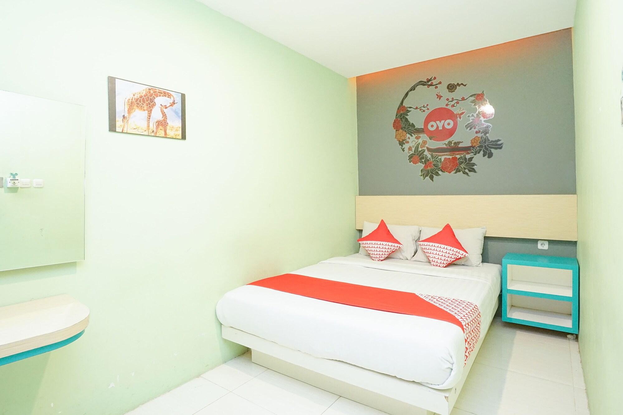 Oyo 277 Rukotel Near Rsu Adi Husada Undaan Kota Surabaya Eksteriør billede