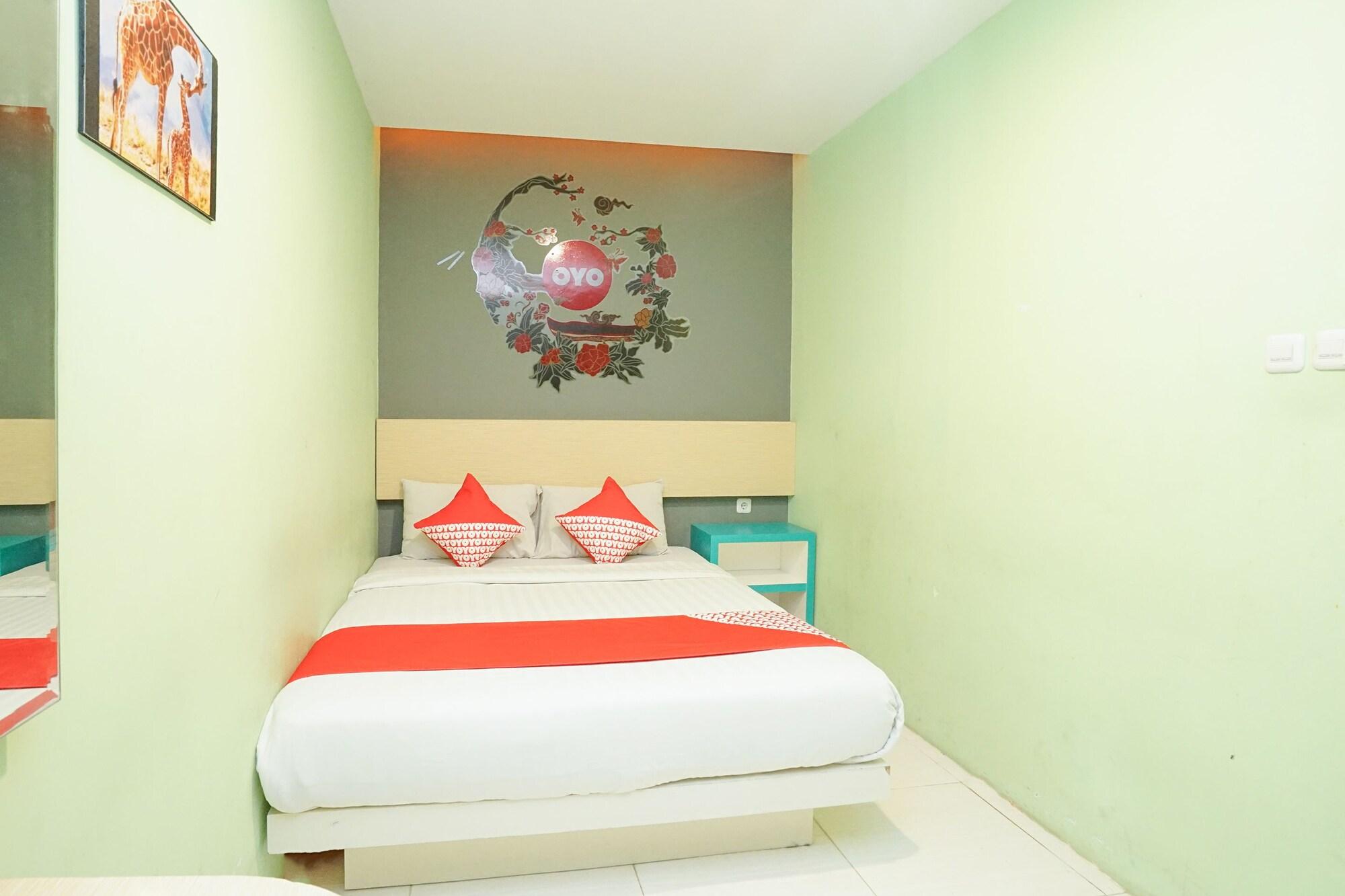 Oyo 277 Rukotel Near Rsu Adi Husada Undaan Kota Surabaya Eksteriør billede