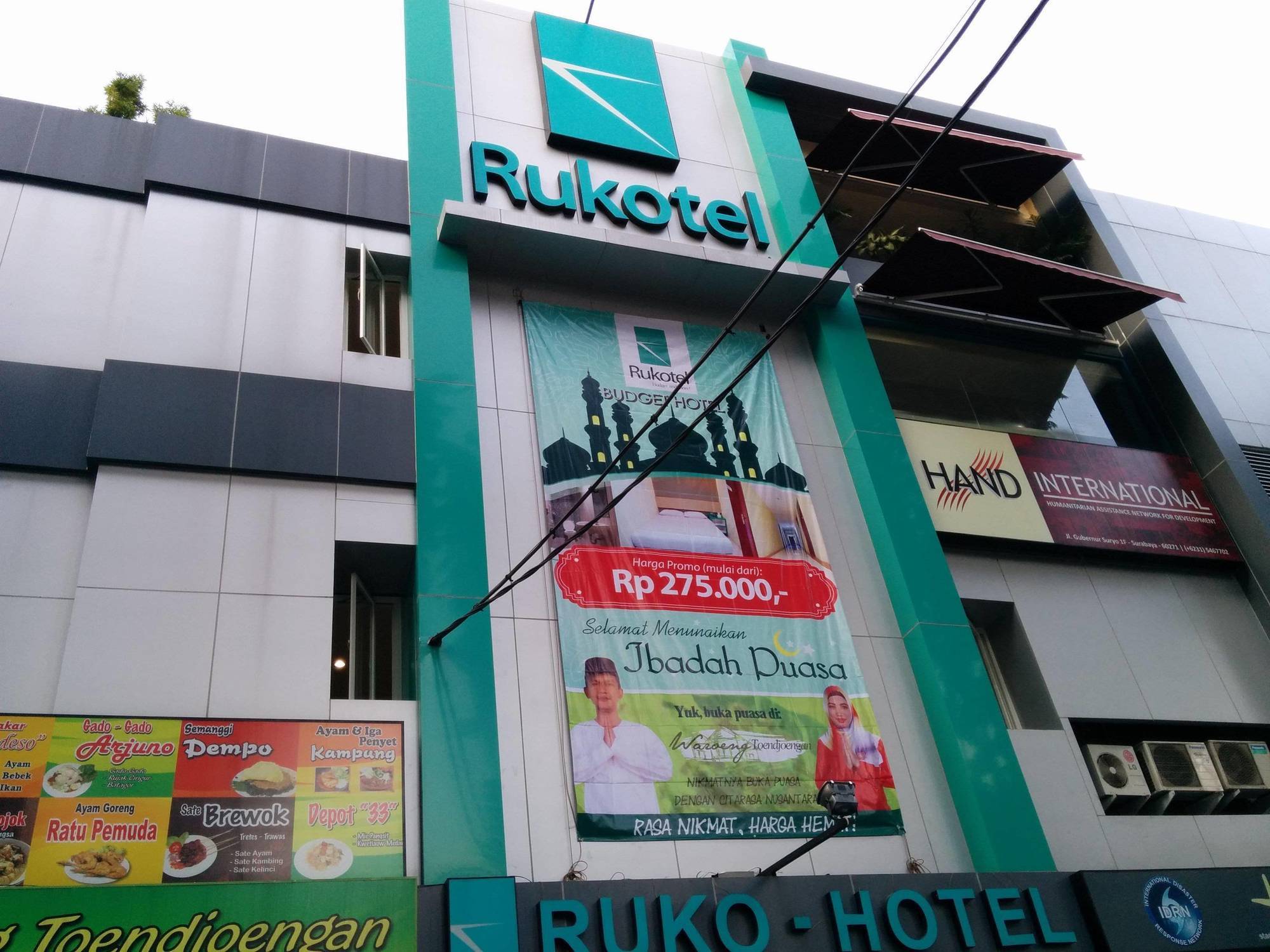 Oyo 277 Rukotel Near Rsu Adi Husada Undaan Kota Surabaya Eksteriør billede