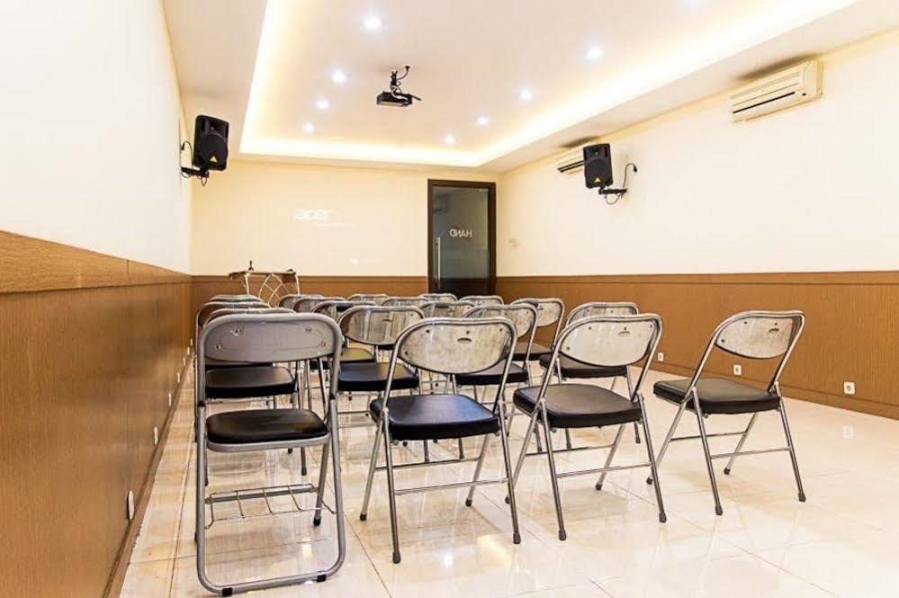Oyo 277 Rukotel Near Rsu Adi Husada Undaan Kota Surabaya Eksteriør billede