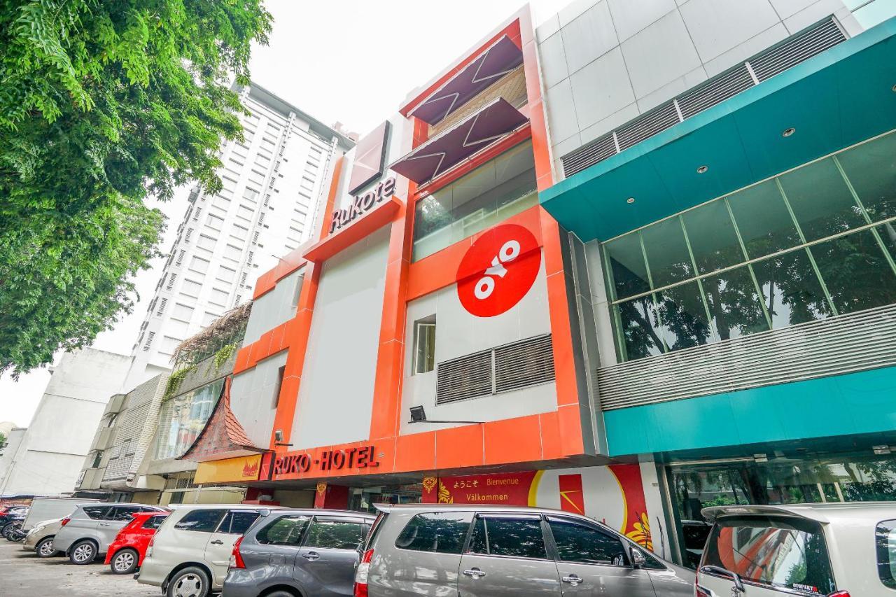 Oyo 277 Rukotel Near Rsu Adi Husada Undaan Kota Surabaya Eksteriør billede